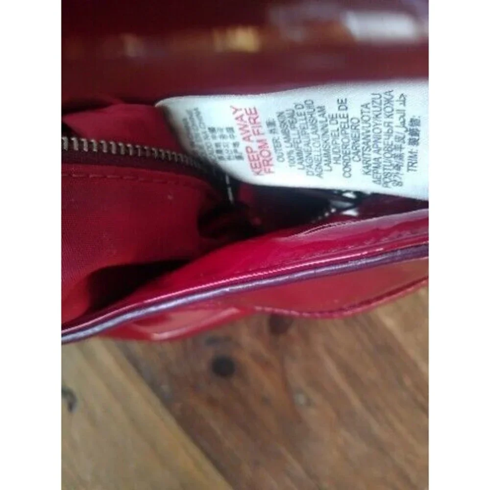 BURBERRY red burgundy pleated buckle zippatent leather hobo shoulder bag Holiday